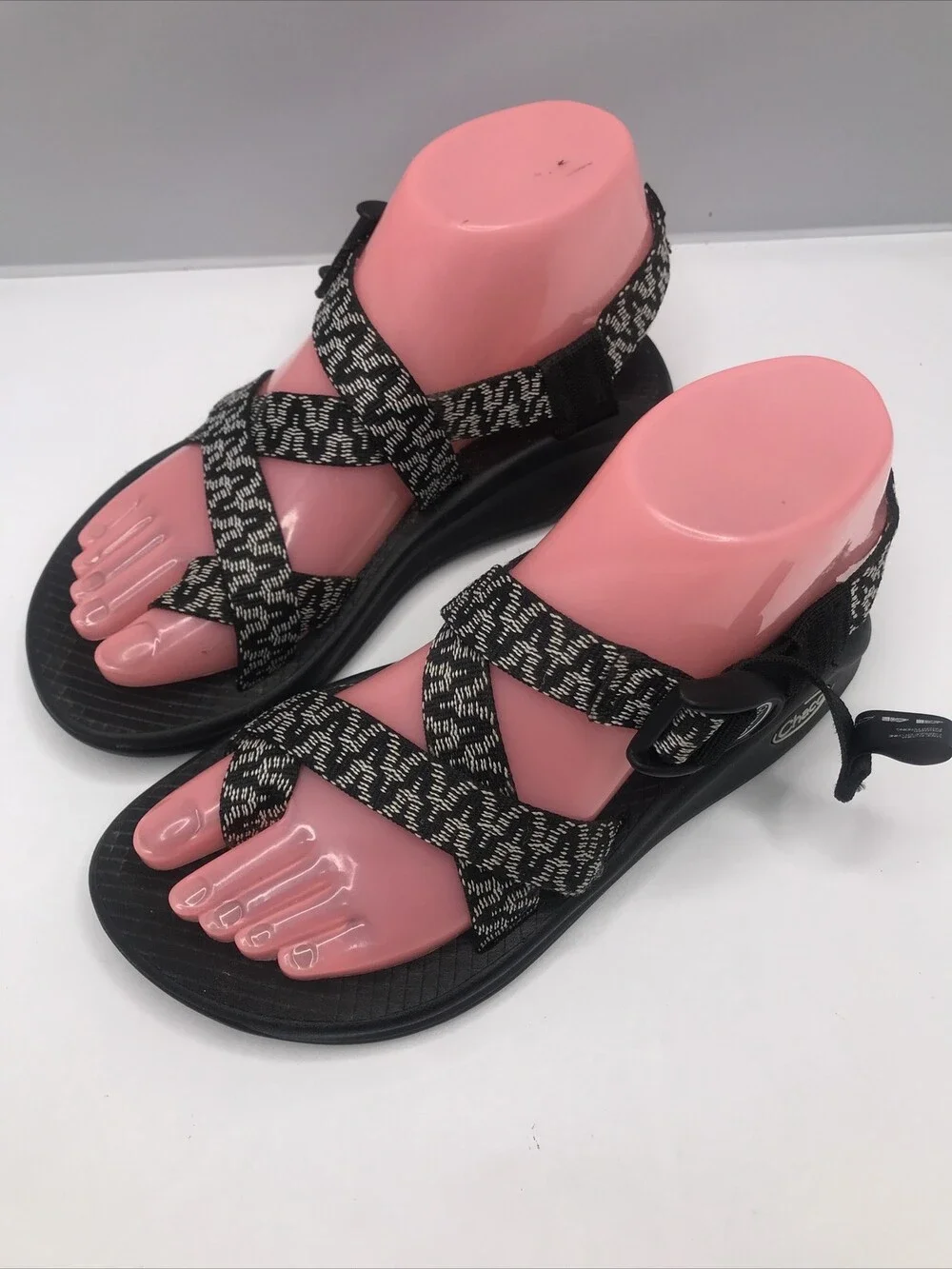 Chaco Z/1 Classic Sport Hiking Sandals Aztec Print Women's Size 6